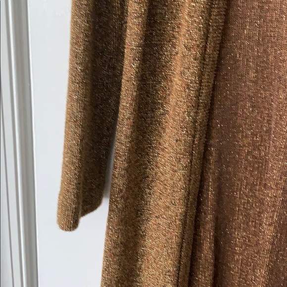 Duster - Picture 2 of 4